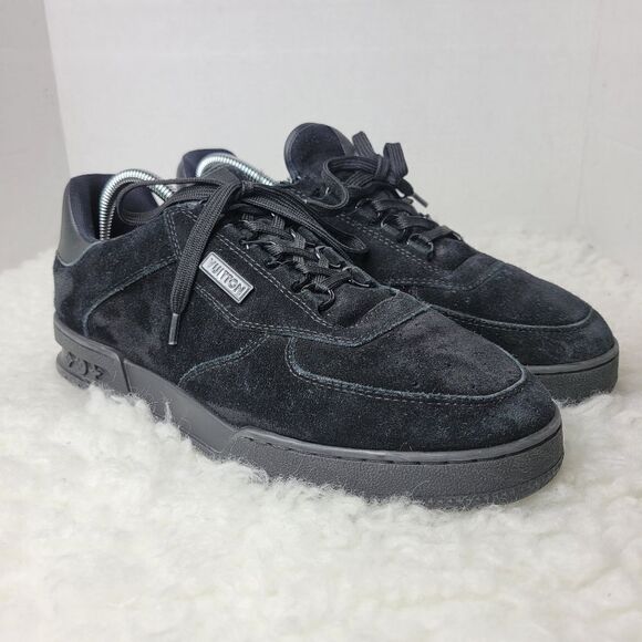 Louis Vuitton Men's Sneakers Size 7.5 Black Suede LV Trainer Shoes